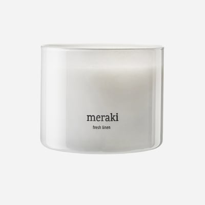 Scented candle, Fresh linen, White 
